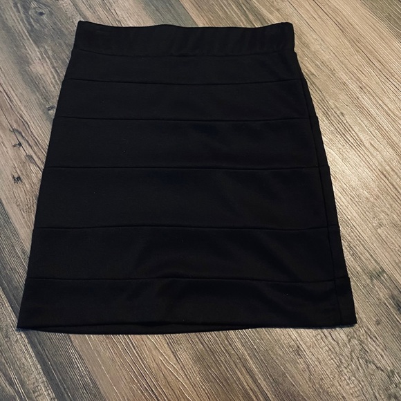 Nordstrom Lush Mini Skirt - Picture 3 of 4